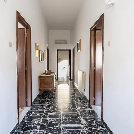 Spacious House In Sinis *