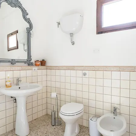Spacious House In Sinis Apartment *